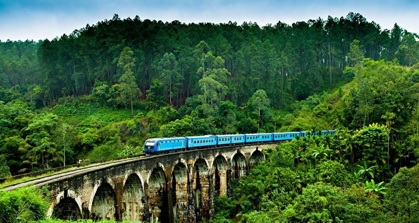 Kandy to Ella scenic train through Hill Country